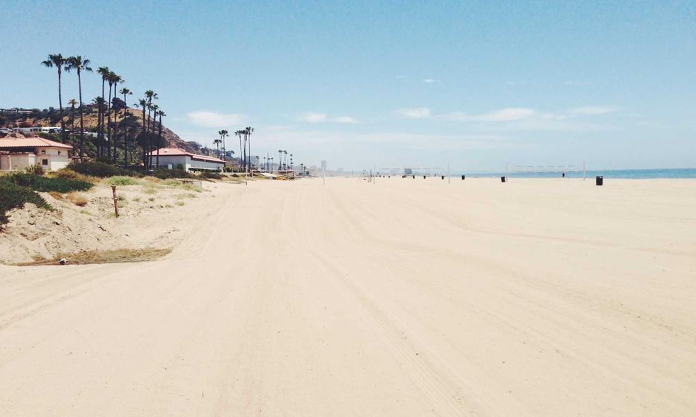 I’ve Never Slept Better, Thanks to This Ridiculously Soft Comforter (It’s on Sale!)